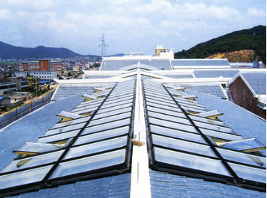 盘锦斜屋顶天窗在建筑美学中的运用